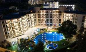 IRI Travel şi complexul Prestige Hotel and Aquapark Club aduc spectacolul verii la Nisipurile de Aur
